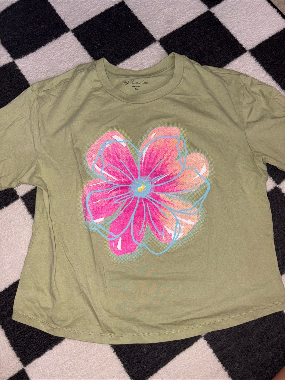 Graphic. Tee. So cute!